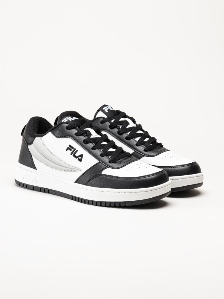 FILA - Rega NF - Svart-vita sneakers i skinnimitation