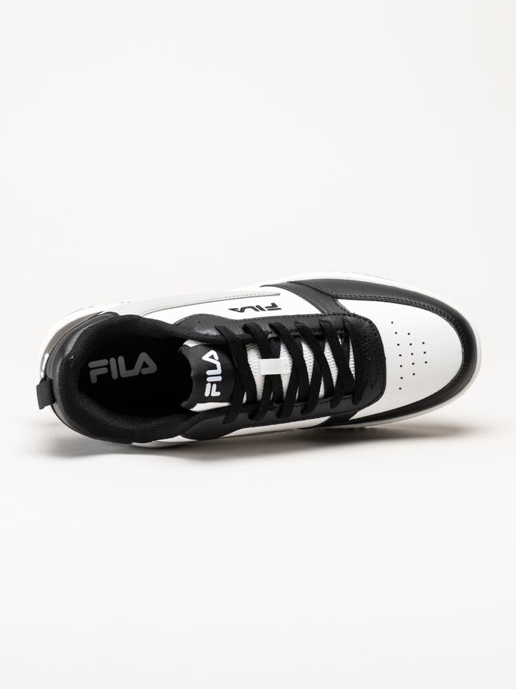 FILA - Rega NF - Svart-vita sneakers i skinnimitation