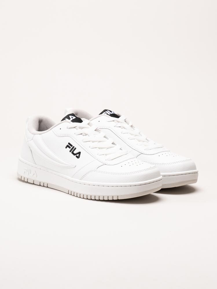 FILA - Rega NF - Vita sneakers i skinnimitation