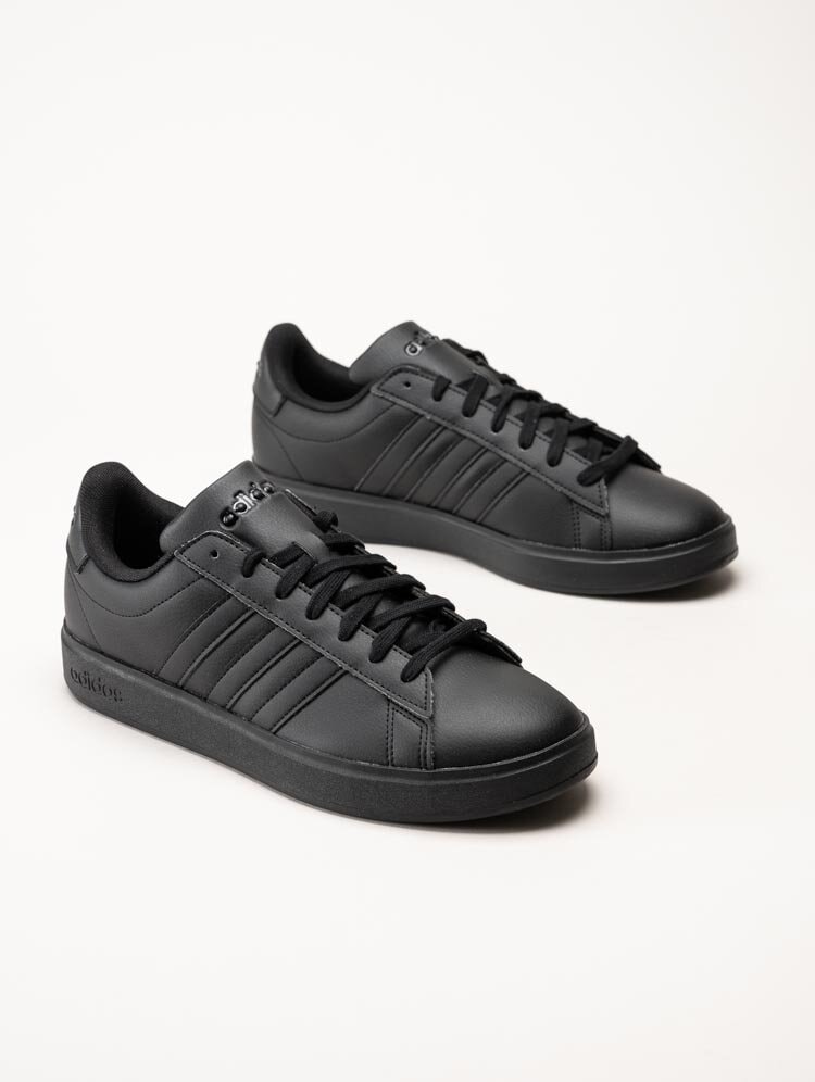 Adidas - Grand Court 2.0 - Svarta tennis sneakers