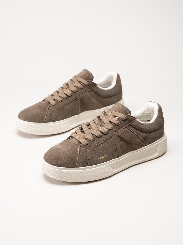 ARKK Copenhagen - Essence - Bruna sneakers i mocka