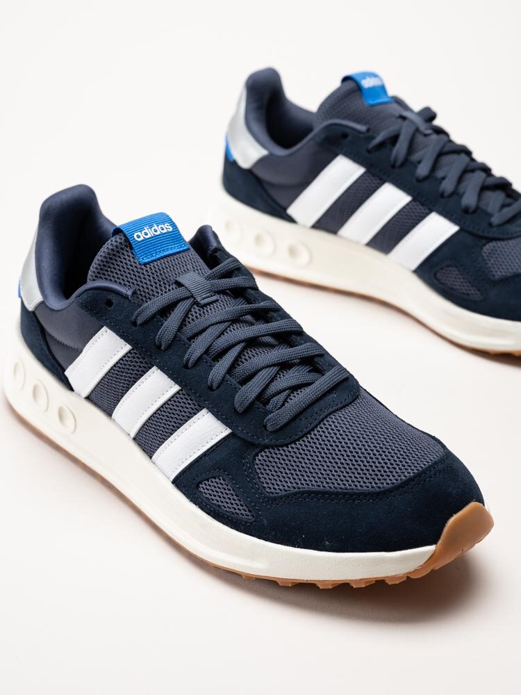 Adidas - Run 84 - Mörkblå sportiga sneakers