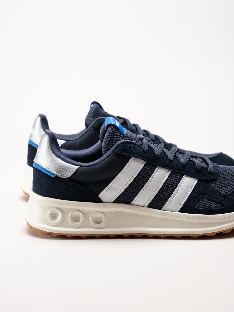 Adidas - Run 84 - Mörkblå sportiga sneakers