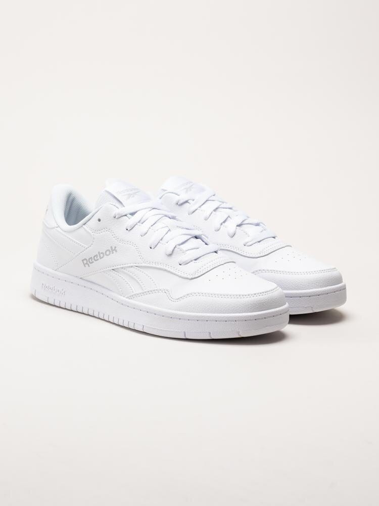 Reebok - BB 1000 - Vita sneakers i skinnimitation