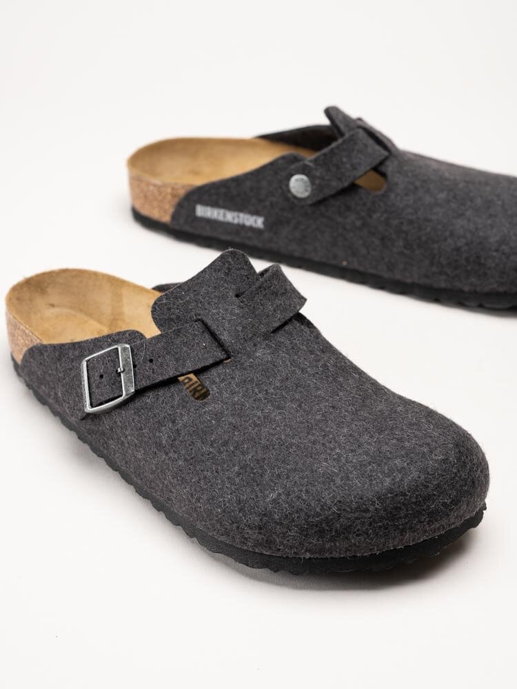 Birkenstock - Boston Wool Felt Regular - Mörkgrå ulltofflor