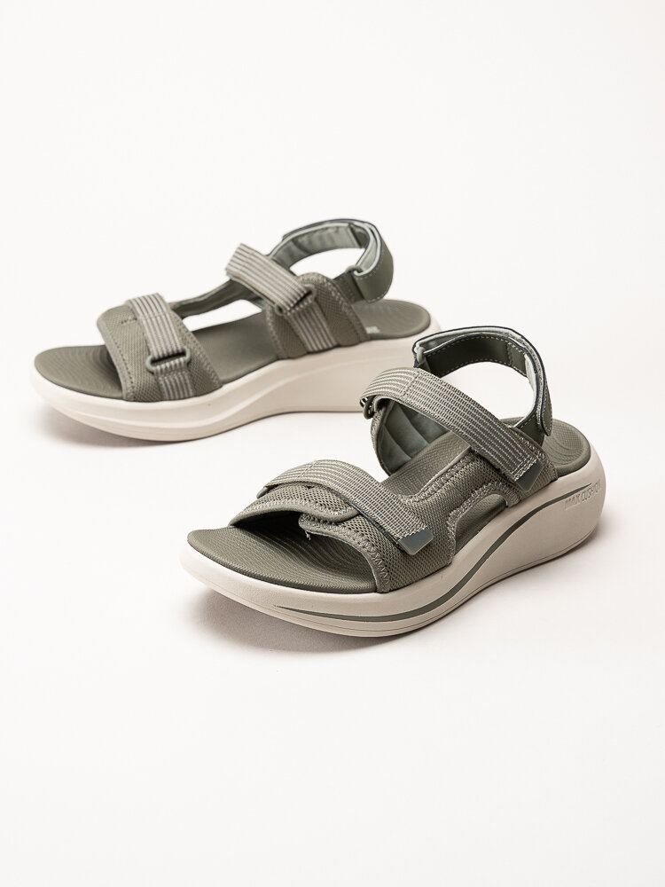Skechers - Max Cushioning Essential - Gröna sportiga sandaler i textil