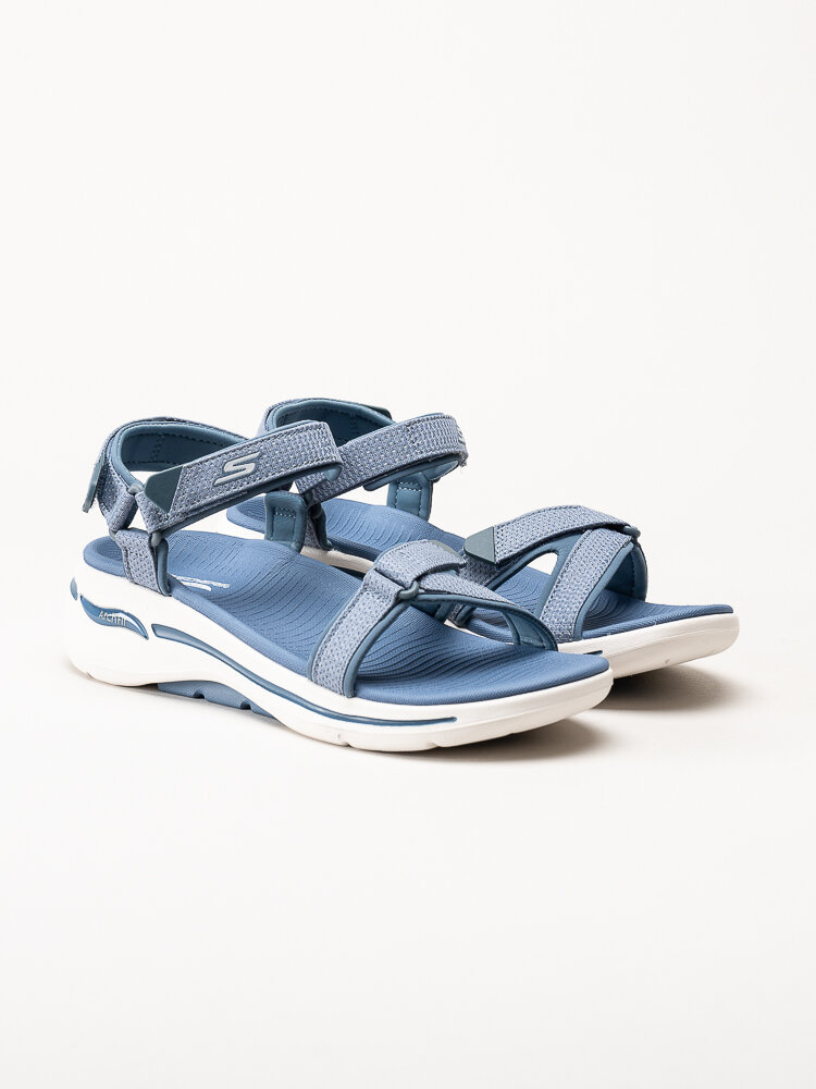 Skechers - GoWalk Arch Fit Sandal - Ljusblå sportiga sandaler i textil