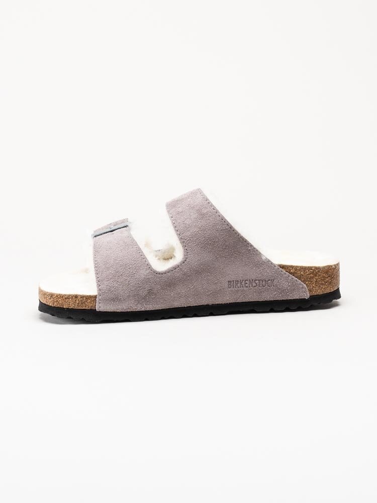 Birkenstock - Arizona Shearling - Ljuslila fårskinnsfodrade slip in sandaler