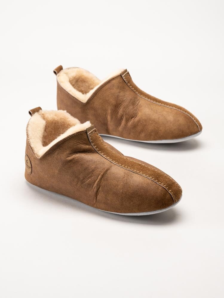 Shepherd - Lina - Ljusbruna slip on fårskinnstofflor