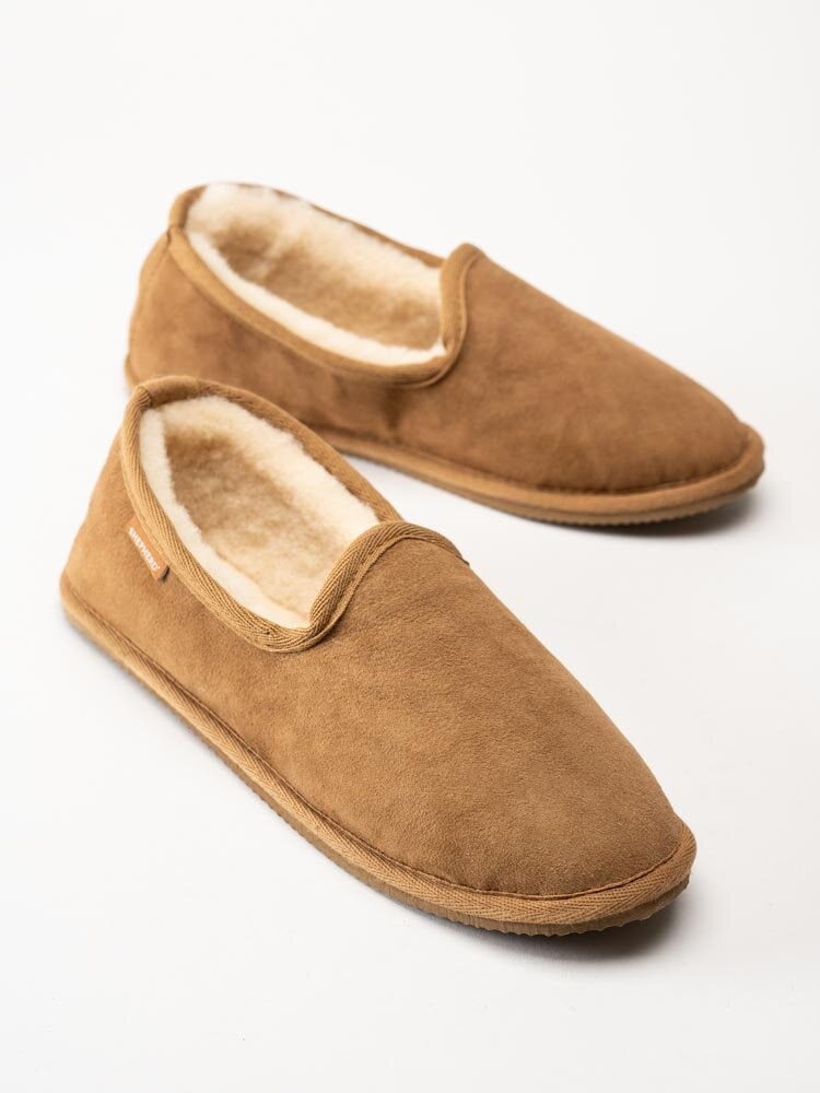 Shepherd - Hilde - Ljusbruna slip on fårskinnstofflor