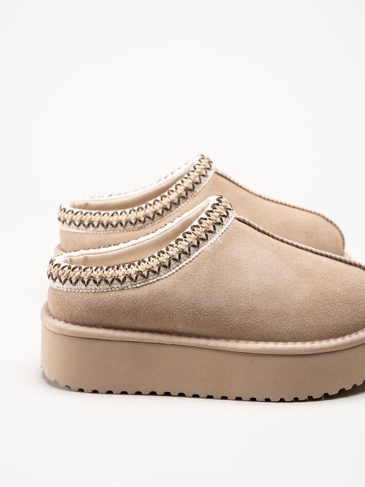 Duffy - Beige fodrade slippers i mocka