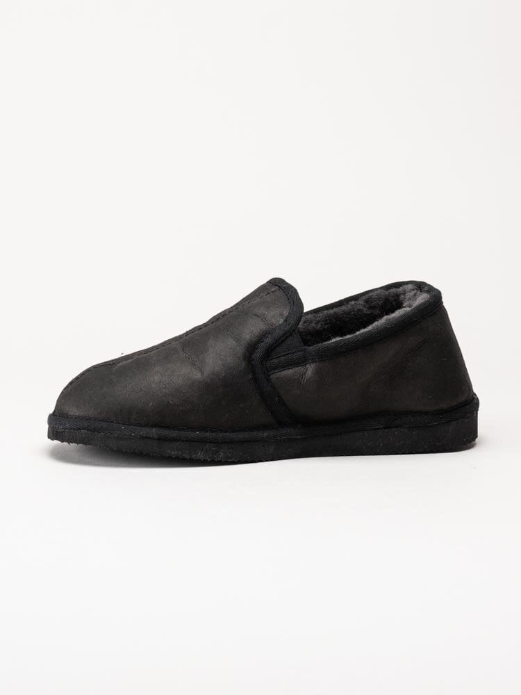 Shepherd - Bosse - Svarta slip on fårskinnstofflor