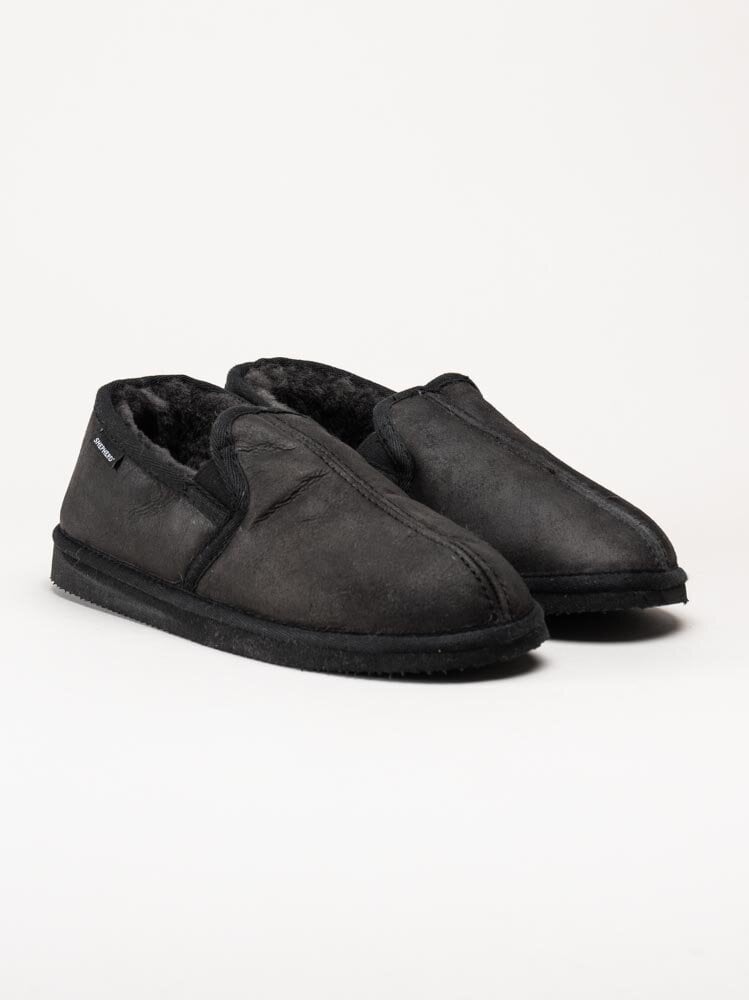 Shepherd - Bosse - Svarta slip on fårskinnstofflor