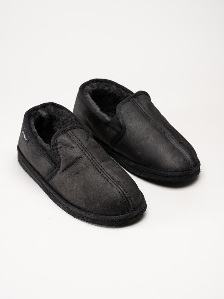 Shepherd - Bosse - Svarta slip on fårskinnstofflor