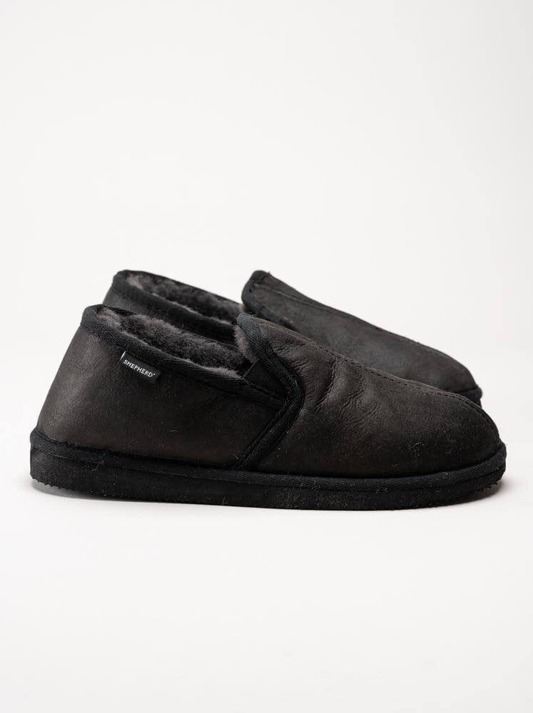 Shepherd - Bosse - Svarta slip on fårskinnstofflor