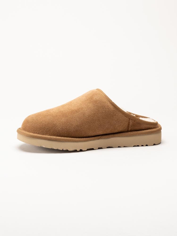 UGG - M Classic Slip-On - Ljusbruna fårskinnstofflor