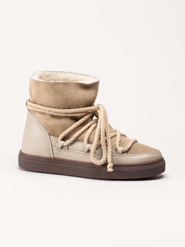 Inuikii - Classic - Beige fårskinnsfodrade boots i mocka