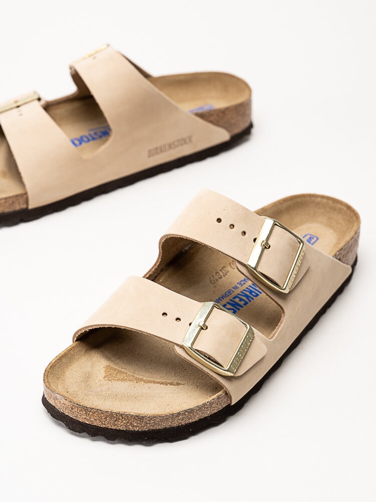 Birkenstock - Arizona Narrow SFB - Beige slip in sandaler i nubuck