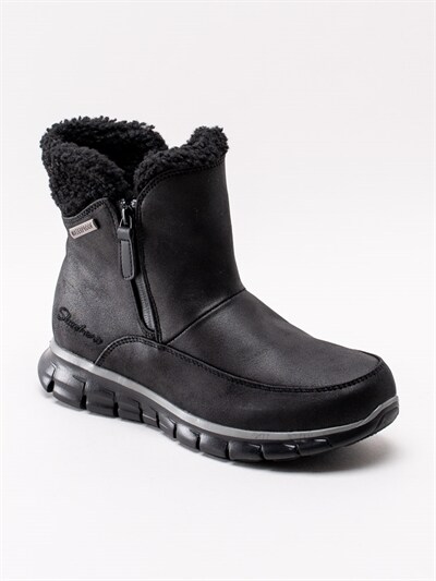 Aaltonen 35917 Svarta ullfodrade boots med broddar Aaltonen 35917 Svarta ullfodrade boots med broddar